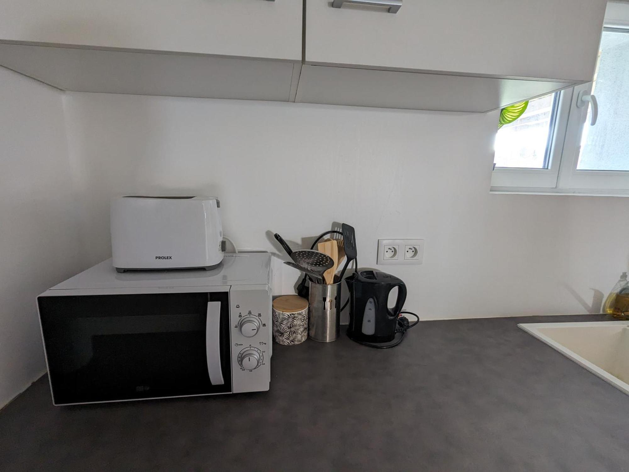 Appartement 100m2, indépendant dans notre maison avec petit déjeuner Garennes-sur-Eure Extérieur photo